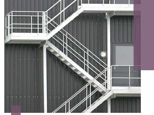 Изготовление и монтаж пожарных лестниц в Ульяновске быстро и надежно