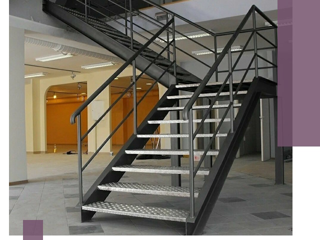 Лестницы для офиса в Ульяновске: изготовление, монтаж, демонтаж