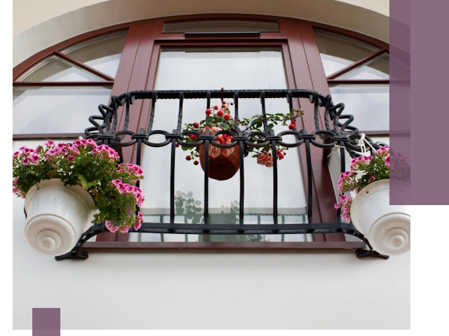 Изготовление и монтаж французских балконов в Ульяновске