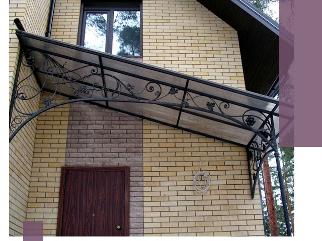 Односкатные козырьки из металла под ключ в Ульяновске