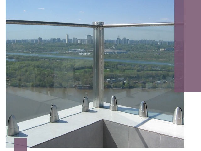 Стеклянные парапеты премиум класса в Ульяновске для домов и бизнесов